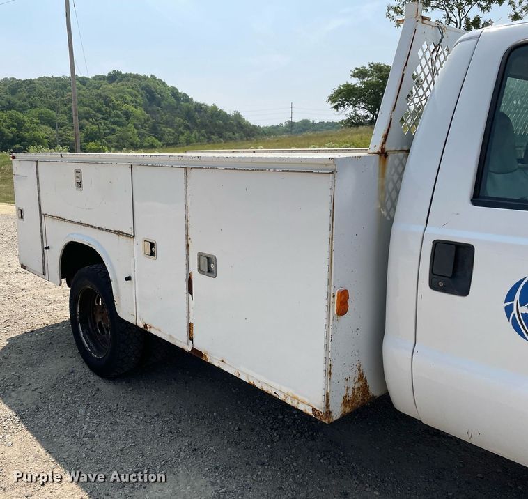 image for item DL3787 2008 Ford F450 Super Duty XL  utility / service truck