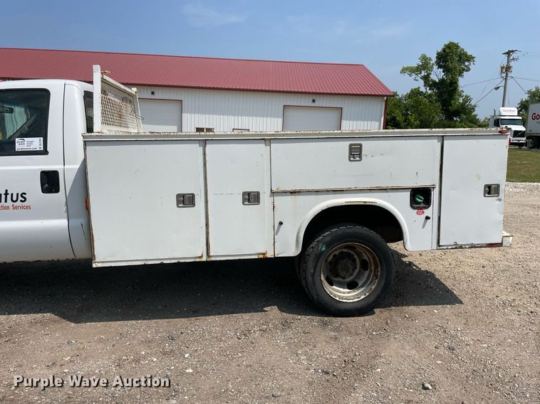 image for item DL3787 2008 Ford F450 Super Duty XL  utility / service truck