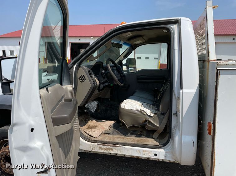 image for item DL3787 2008 Ford F450 Super Duty XL  utility / service truck