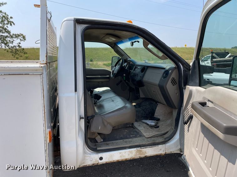image for item DL3787 2008 Ford F450 Super Duty XL  utility / service truck