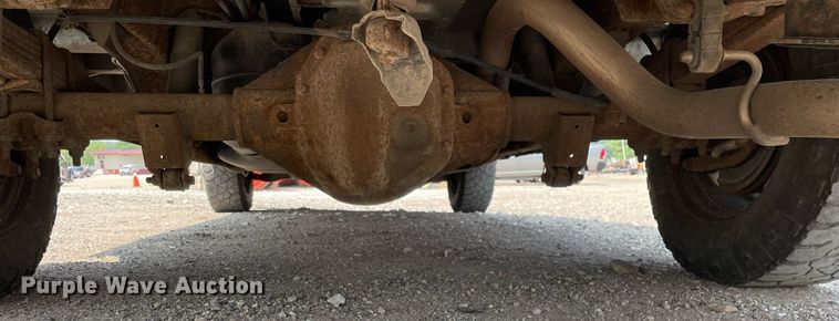 image for item DL3788 2004 Chevrolet Express 3500  van