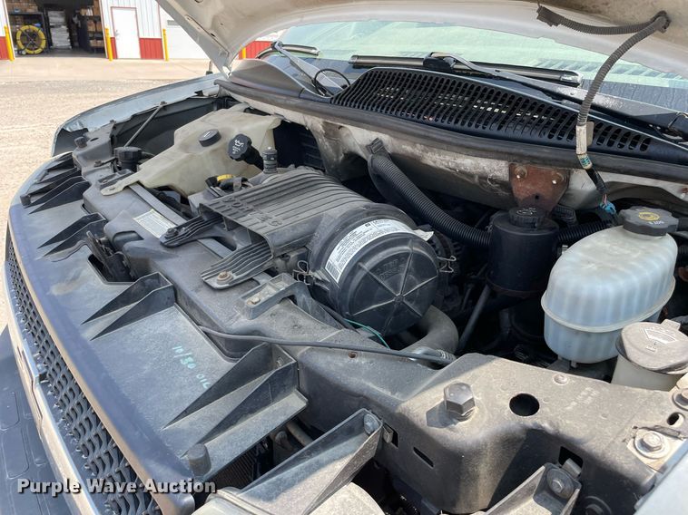 image for item DL3788 2004 Chevrolet Express 3500  van