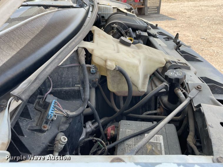 image for item DL3788 2004 Chevrolet Express 3500  van