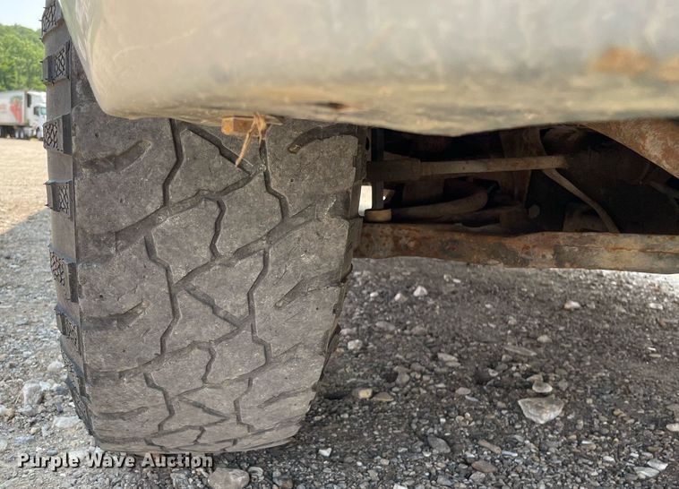 image for item DL3788 2004 Chevrolet Express 3500  van