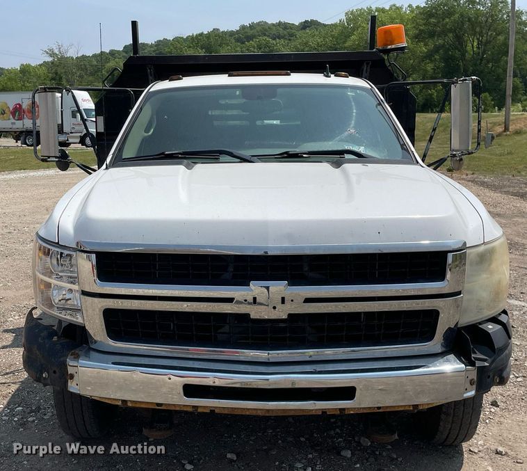 image for item DL3789 2007 Chevrolet Silverado 3500  dump bed pickup truck