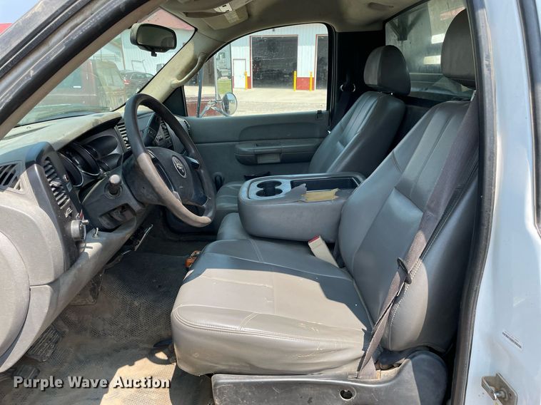 image for item DL3789 2007 Chevrolet Silverado 3500  dump bed pickup truck