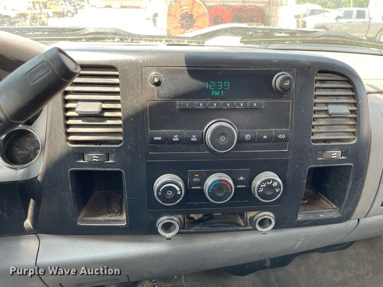 image for item DL3789 2007 Chevrolet Silverado 3500  dump bed pickup truck