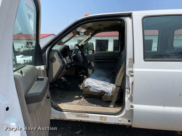 image for item DL3791 2008 Ford F450 Super Duty XL  Crew Cab utility / service truck