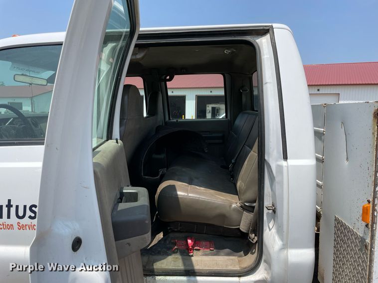 image for item DL3791 2008 Ford F450 Super Duty XL  Crew Cab utility / service truck