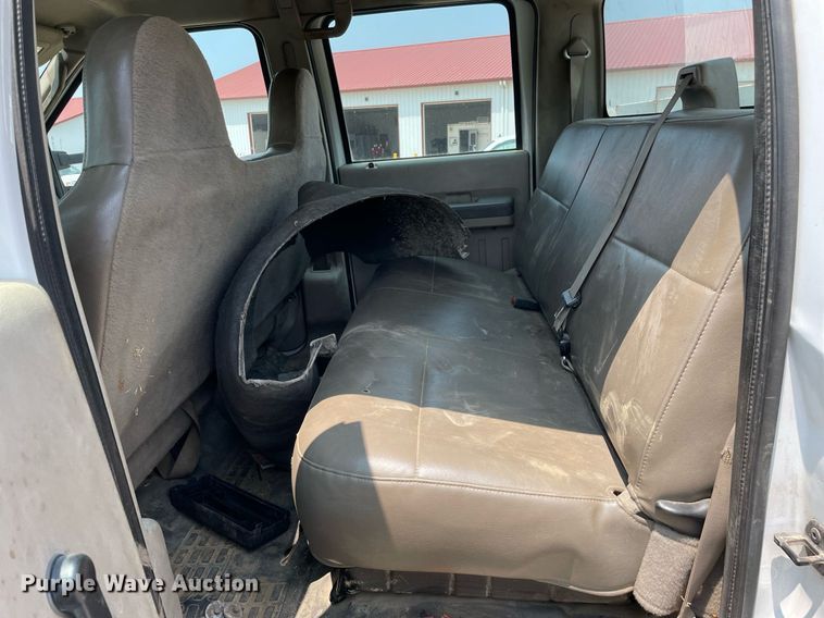 image for item DL3791 2008 Ford F450 Super Duty XL  Crew Cab utility / service truck