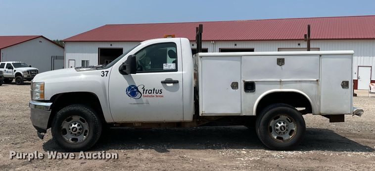 image for item DL3794 2012 Chevrolet Silverado 2500HD  utility bed pickup truck