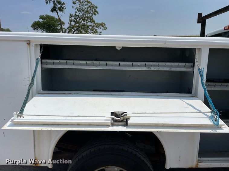 image for item DL3794 2012 Chevrolet Silverado 2500HD  utility bed pickup truck