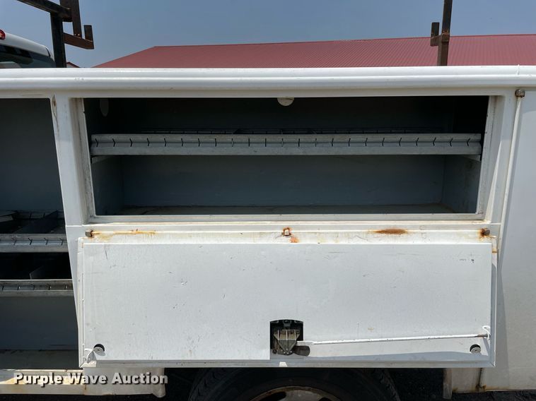 image for item DL3794 2012 Chevrolet Silverado 2500HD  utility bed pickup truck