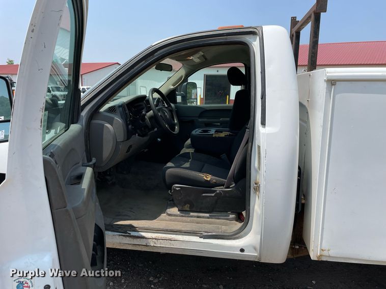 image for item DL3794 2012 Chevrolet Silverado 2500HD  utility bed pickup truck