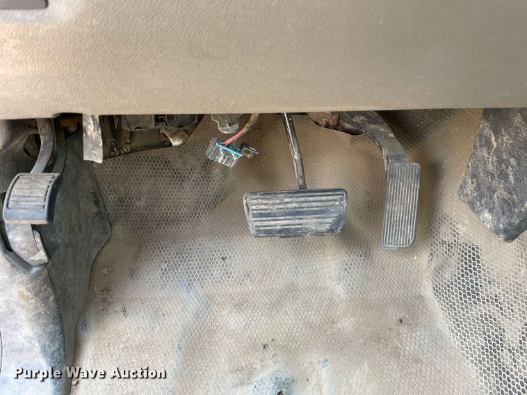 image for item DL3794 2012 Chevrolet Silverado 2500HD  utility bed pickup truck