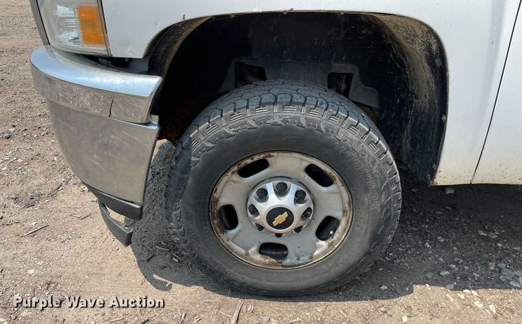 image for item DL3794 2012 Chevrolet Silverado 2500HD  utility bed pickup truck