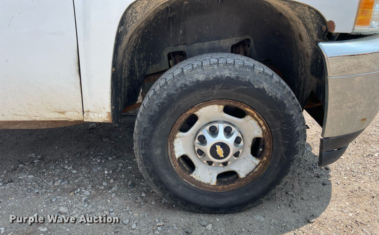 image for item DL3794 2012 Chevrolet Silverado 2500HD  utility bed pickup truck