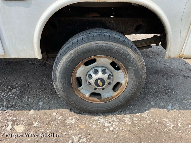 image for item DL3794 2012 Chevrolet Silverado 2500HD  utility bed pickup truck