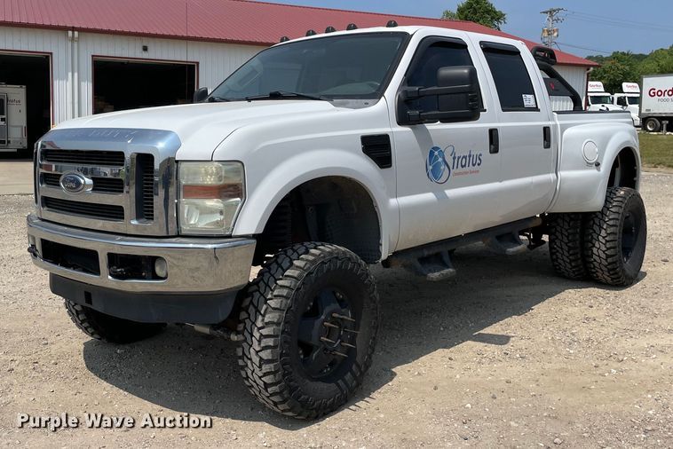 image for item DL3796 2008 Ford F350 Super Duty XLT  Crew Cab pickup truck