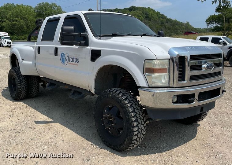image for item DL3796 2008 Ford F350 Super Duty XLT  Crew Cab pickup truck