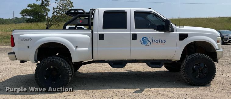 image for item DL3796 2008 Ford F350 Super Duty XLT  Crew Cab pickup truck