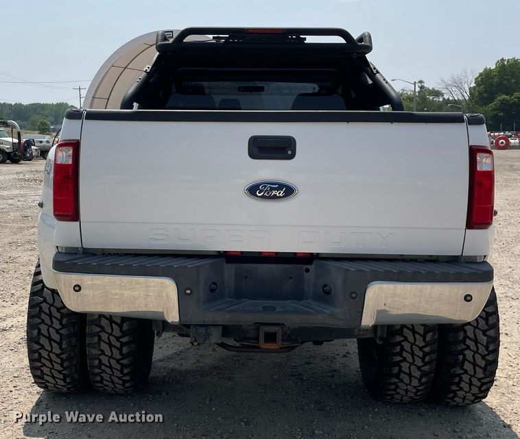 image for item DL3796 2008 Ford F350 Super Duty XLT  Crew Cab pickup truck