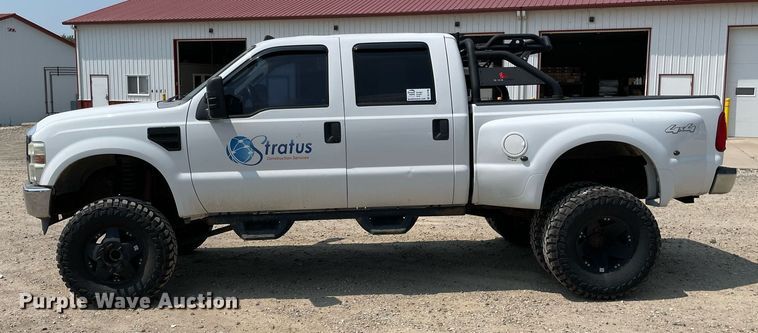 image for item DL3796 2008 Ford F350 Super Duty XLT  Crew Cab pickup truck