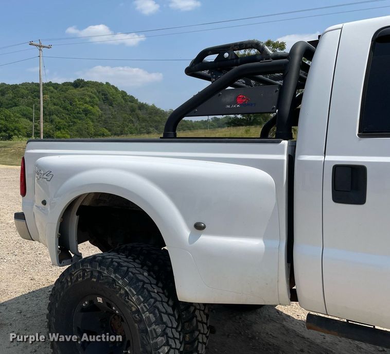 image for item DL3796 2008 Ford F350 Super Duty XLT  Crew Cab pickup truck