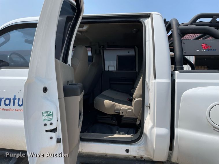 image for item DL3796 2008 Ford F350 Super Duty XLT  Crew Cab pickup truck