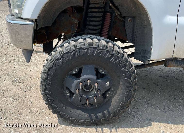 image for item DL3796 2008 Ford F350 Super Duty XLT  Crew Cab pickup truck