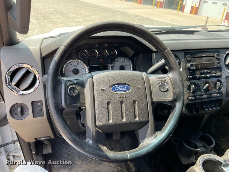 image for item DL3797 2008 Ford F350 Super Duty  Crew Cab pickup truck