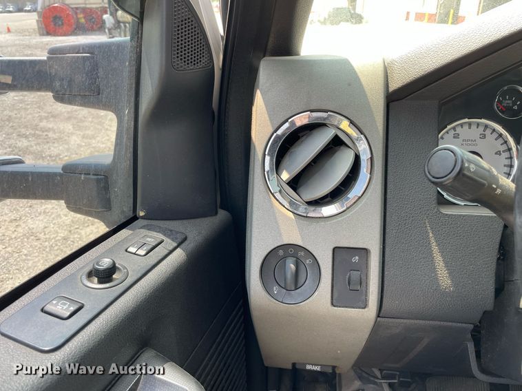 image for item DL3797 2008 Ford F350 Super Duty  Crew Cab pickup truck