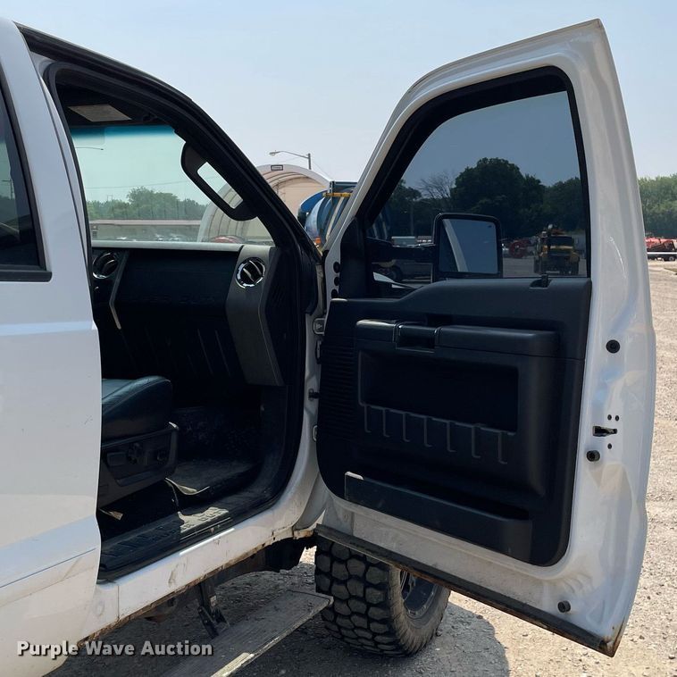 image for item DL3797 2008 Ford F350 Super Duty  Crew Cab pickup truck