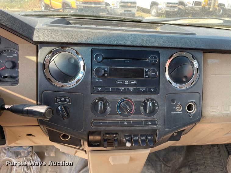 image for item DL3802 2008 Ford F350 Super Duty XLT  dump bed pickup truck