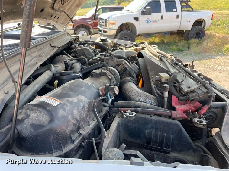 image for item DL3802 2008 Ford F350 Super Duty XLT  dump bed pickup truck