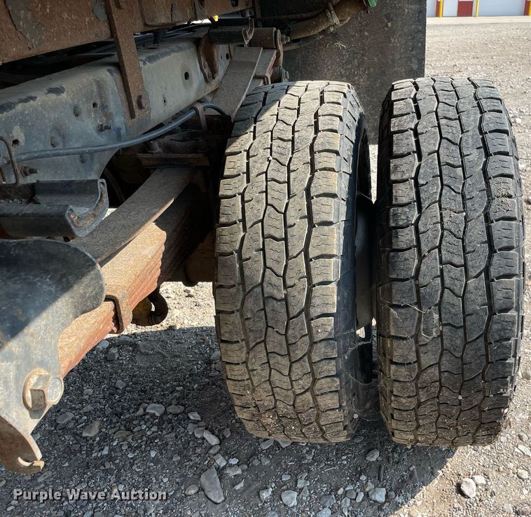 image for item DL3802 2008 Ford F350 Super Duty XLT  dump bed pickup truck