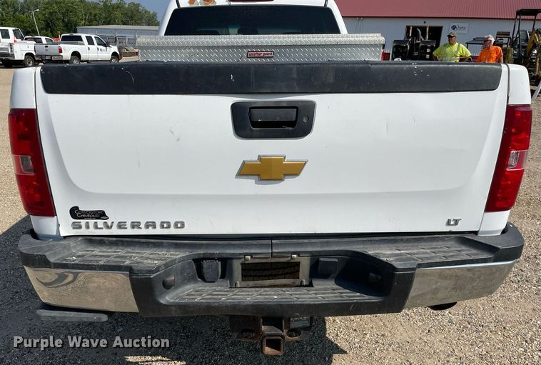 image for item DL3804 2013 Chevrolet 2500HD  Crew Cab pickup truck