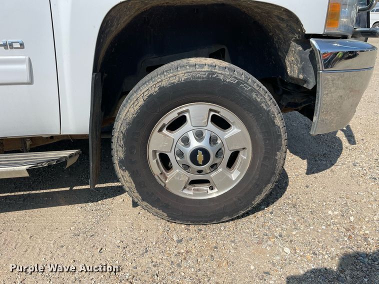 image for item DL3804 2013 Chevrolet 2500HD  Crew Cab pickup truck