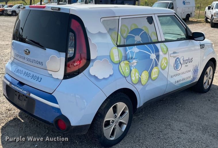 image for item DL3805 2016 Kia Soul  SUV