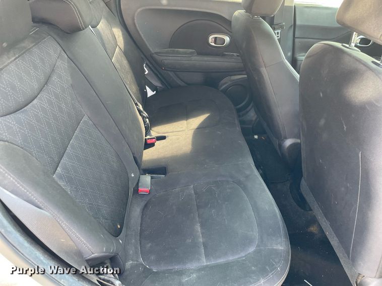 image for item DL3805 2016 Kia Soul  SUV