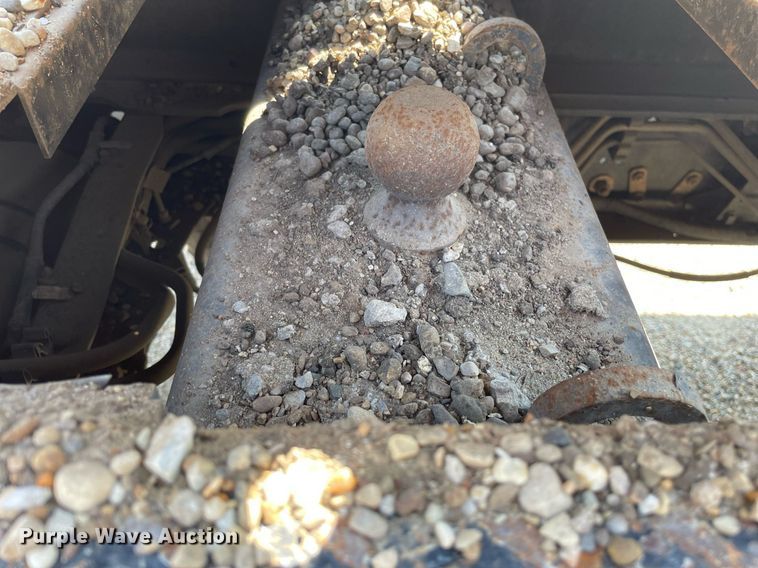 image for item DL3806 2011 Ford F450 Super Duty XL  flatbed truck