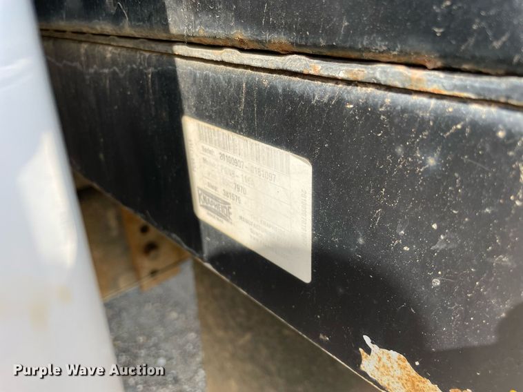 image for item DL3806 2011 Ford F450 Super Duty XL  flatbed truck