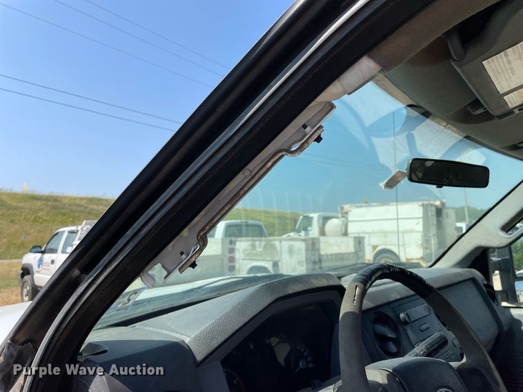 image for item DL3806 2011 Ford F450 Super Duty XL  flatbed truck