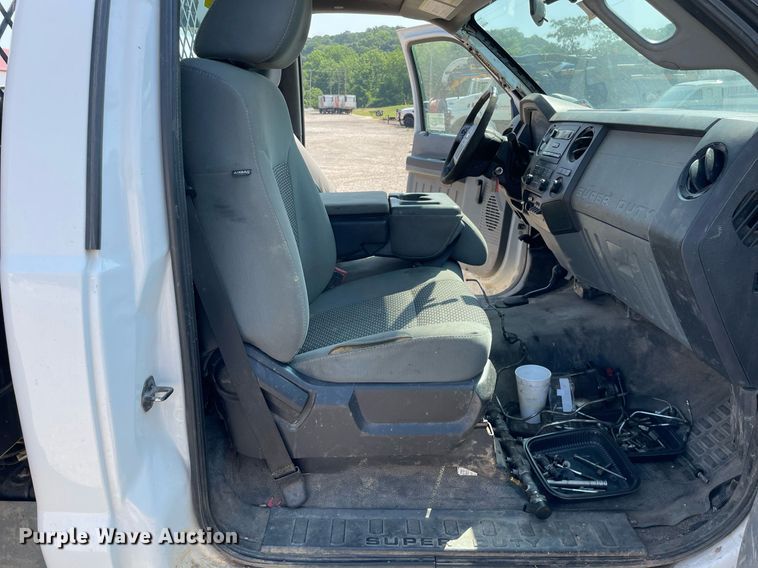 image for item DL3806 2011 Ford F450 Super Duty XL  flatbed truck