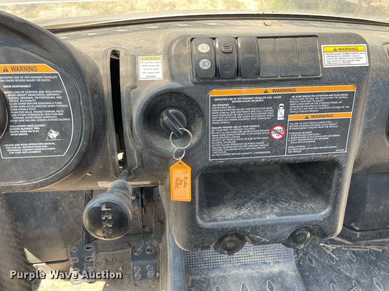 image for item DL3819 2015 Arctic Cat  utility vehicle