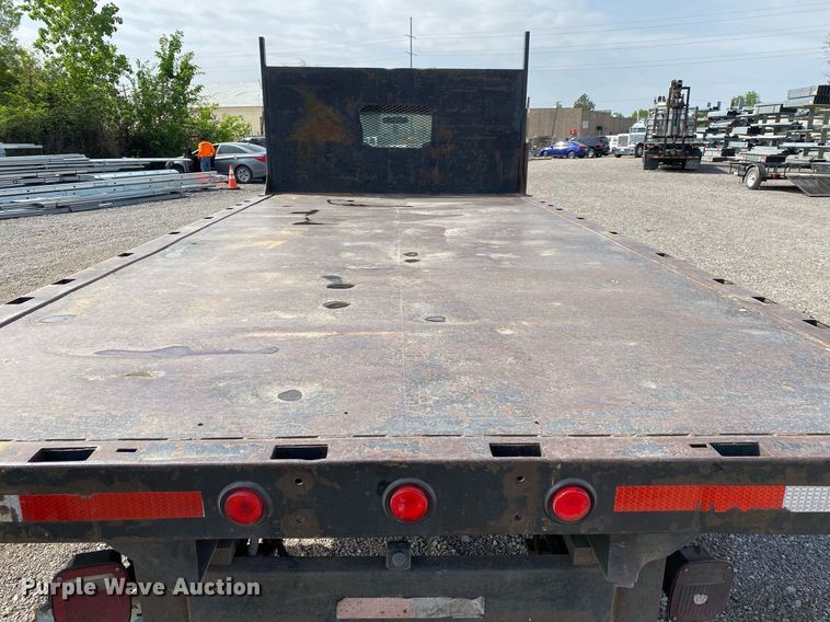 image for item DL7168 2012 Ford F550 Super Duty  flatbed truck