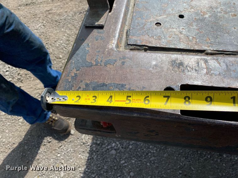 image for item DL7168 2012 Ford F550 Super Duty  flatbed truck