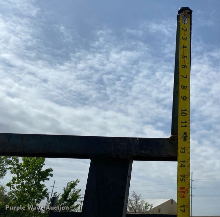 image for item DL7168 2012 Ford F550 Super Duty  flatbed truck