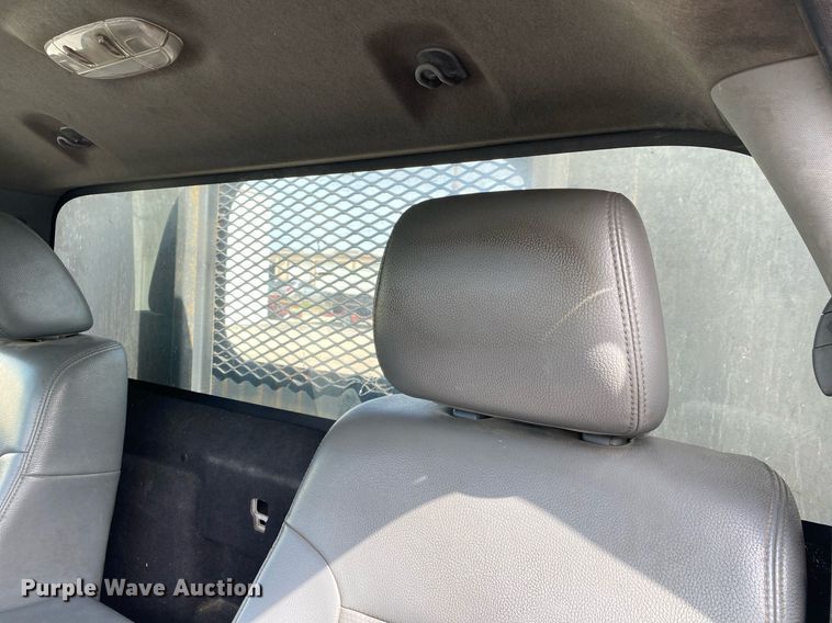 image for item DL7168 2012 Ford F550 Super Duty  flatbed truck