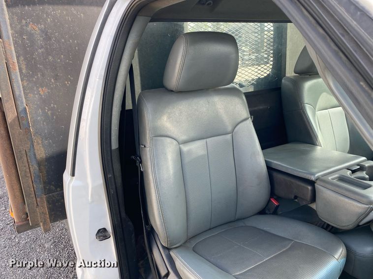 image for item DL7168 2012 Ford F550 Super Duty  flatbed truck